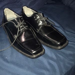 Men dress shoes